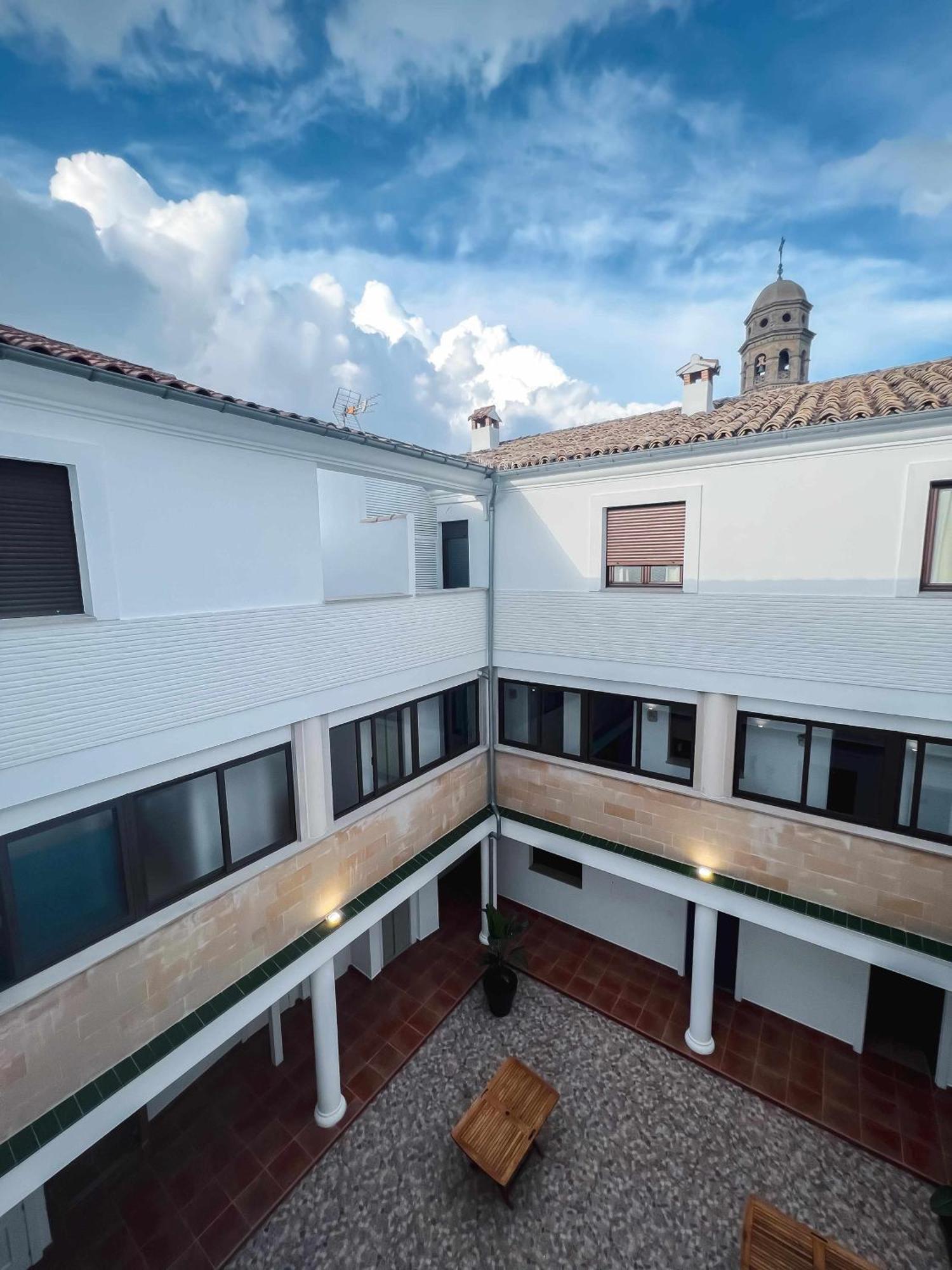 Nido Baeza Suites Luaran gambar